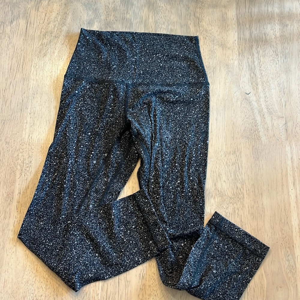 Lululemon high rise align crop